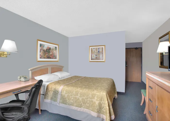 Super 8 By Wyndham Augusta